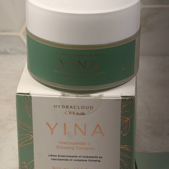 YINA Hydracloud Cream 1.6 fl oz - Reduces inflammation = Visibly energizes skin - Picture 1 of 3